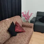 Casa para Temporada próxima ao portal da cidade - wi-fi - churrasqueira - lareira